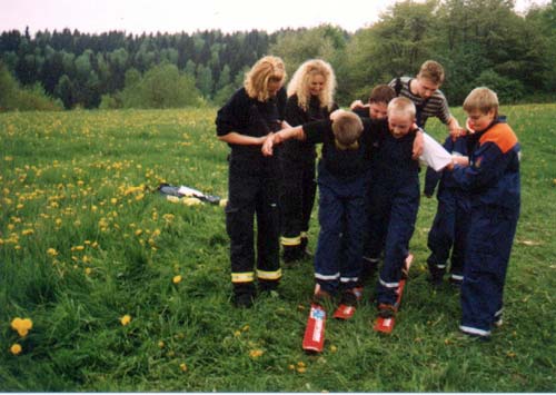 Geländespiel 10 Jahre JF Kleinschmalkalden 2003 - Schneeschuhe